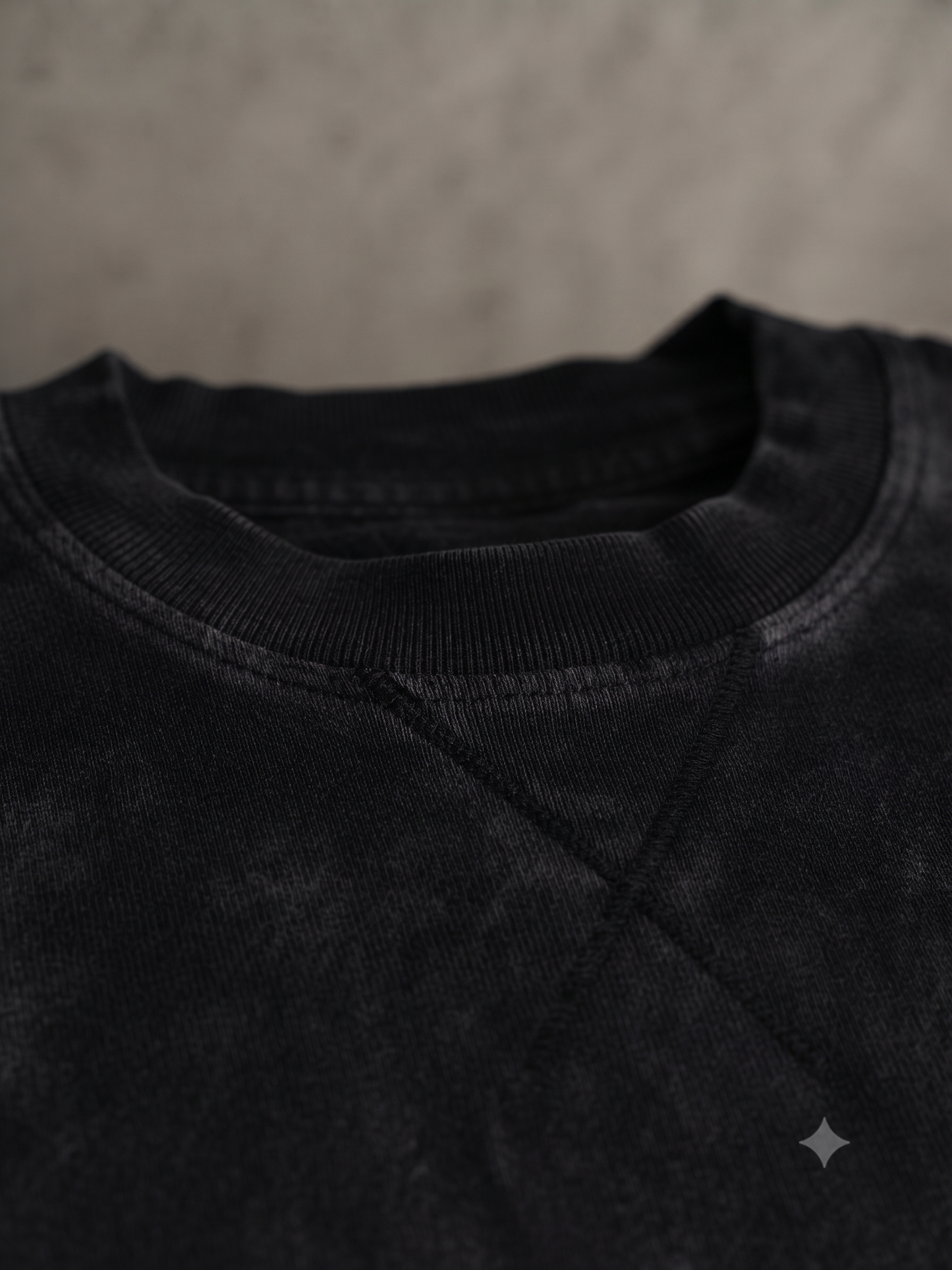 Polerón Crewneck Vintage Lavado Ácido Gris
